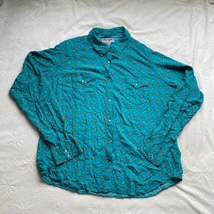 🐴XL Women’s Wrangler Wrancher Shirt🐴